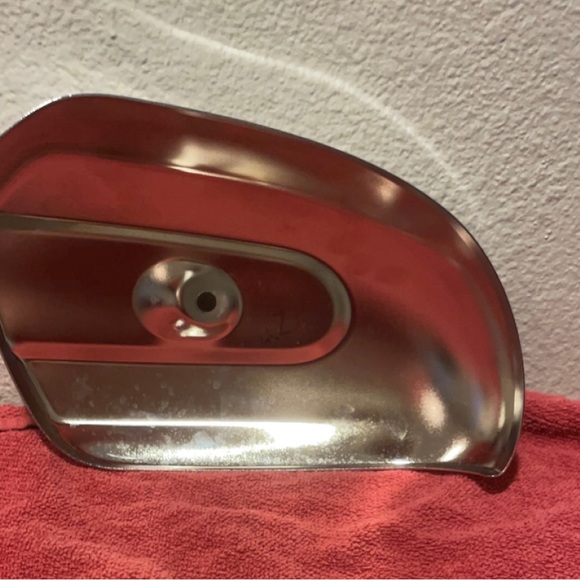 Harley Davidson OEM 107 Air Cleaner Cover - Picture 3 of 3